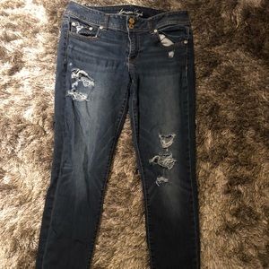 American Eagle Super Stretched Ripped Skinny Jeans